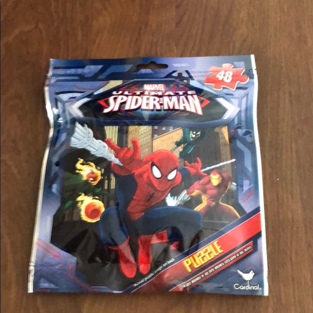 Marvel Ultimate Spider-Man Puzzle